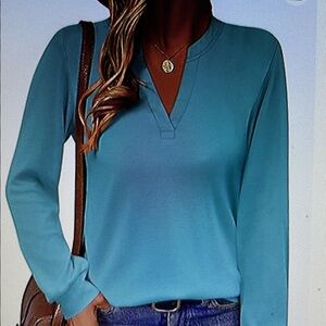 Ticticmimi Teal V-Neck Long Sleeve Women's Top - U size small nwt